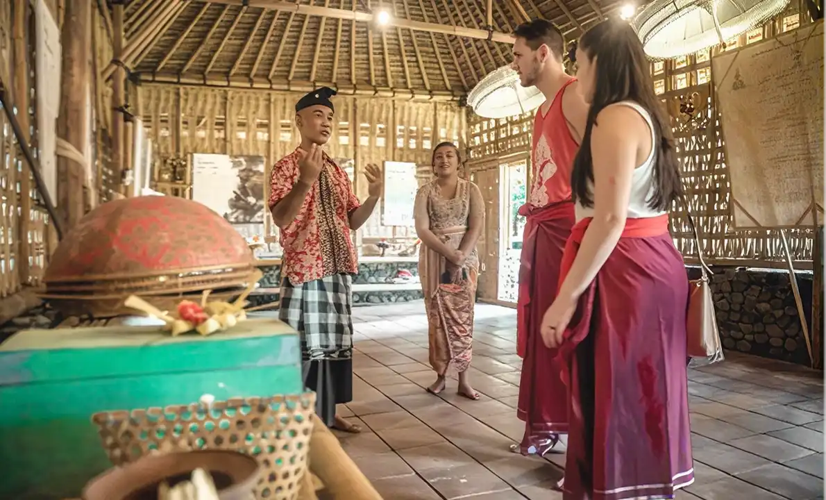  Balinese living Museum